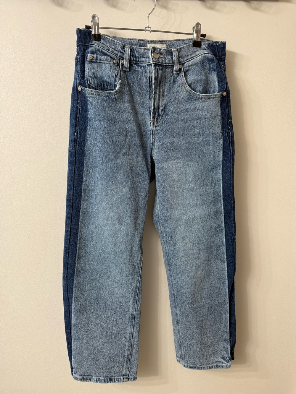 Women’s Two-Tone Blue Straight-Leg Jeans